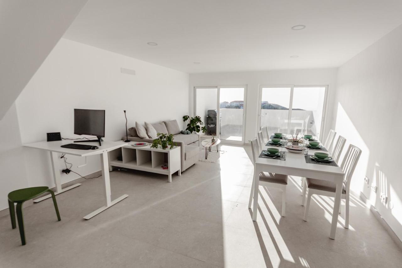 Arrifana Sunset Sea View Holiday home *